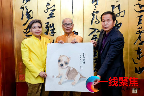 <b>浓墨重彩 画意人生——西北牧羊犬画家马新荣</b>