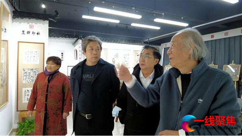 访谈在线/近访先锋派作家王新