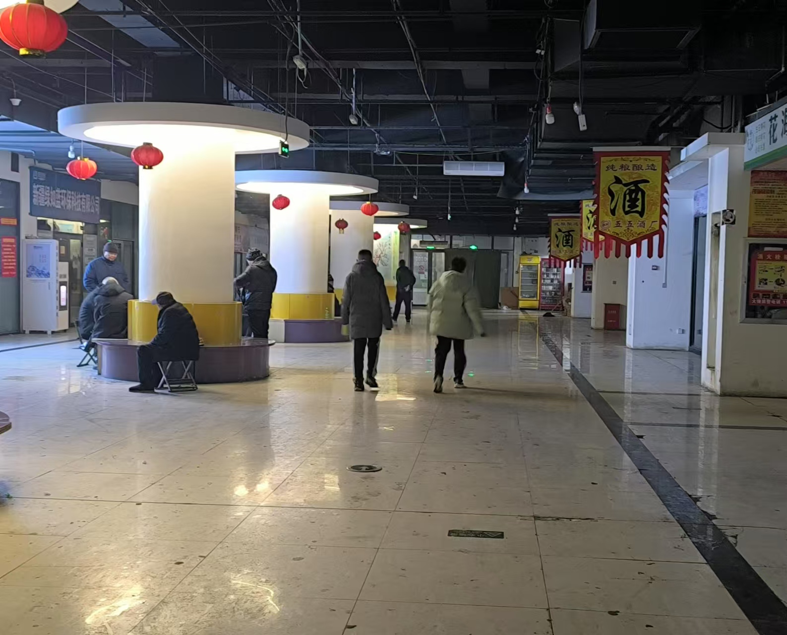  接诉即办 二小地下通道亮了