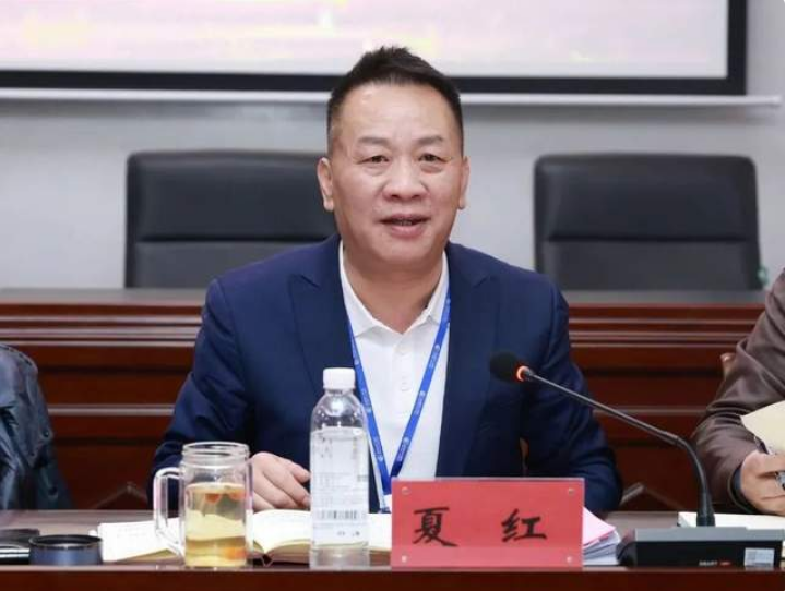 湘潭市中心医院新年第一会，奋勇向前冲！