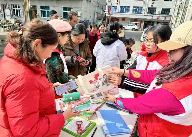 永康市红十字会：“关爱女性 关爱健康 爱在雷锋月 情暖三八节”