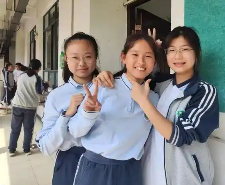 初三女生一篇作文火爆全网