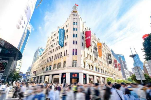 <strong>上海悦荟广场焕新升级“恰恰谷”可</strong>