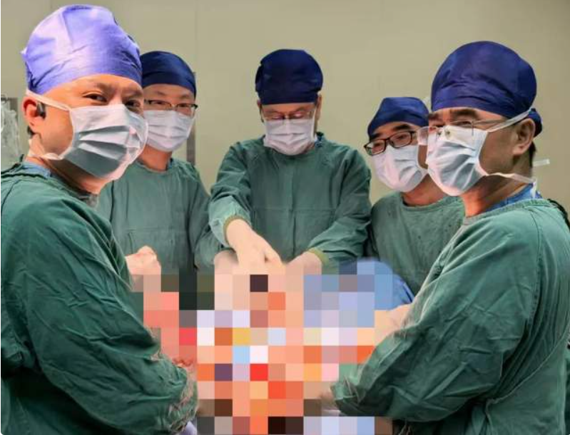 【大病不出市㉗】关节“反转”，73岁娭毑摆脱“肩”熬