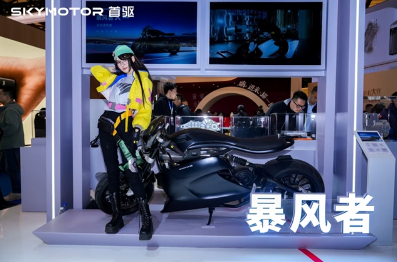 天津展放大招！首驱科技 T5 与暴风者