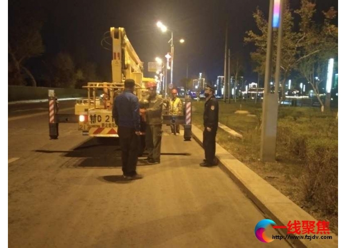 加强市政设施夜间巡查 提升城市管理效果