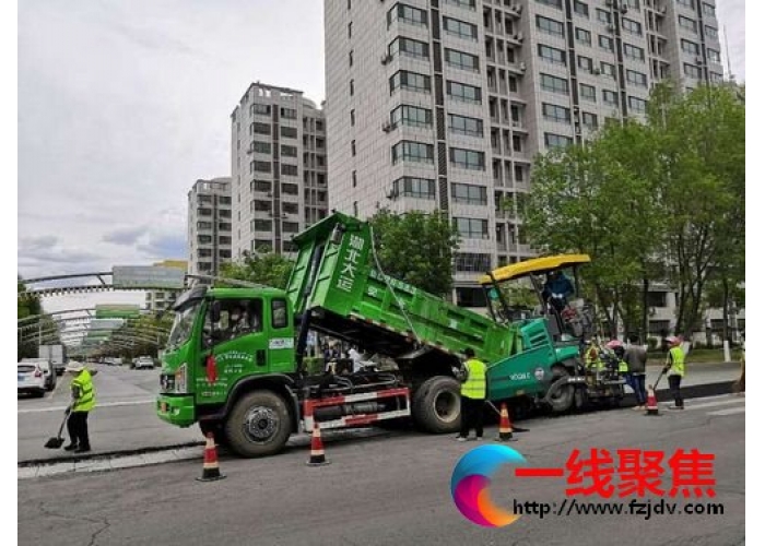 “五一”节   市政工人的劳动之美