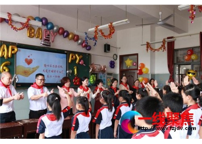 隆回：易地安置暖学子 特别“六一”感党恩