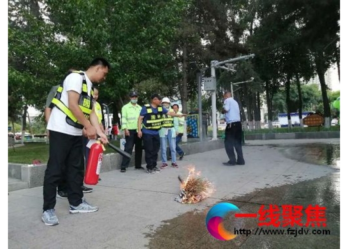 <b>新疆石河子市园林绿化养护中心开展应急消防演练</b>