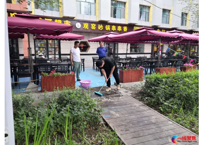 强化夜市监管  营造舒适环境