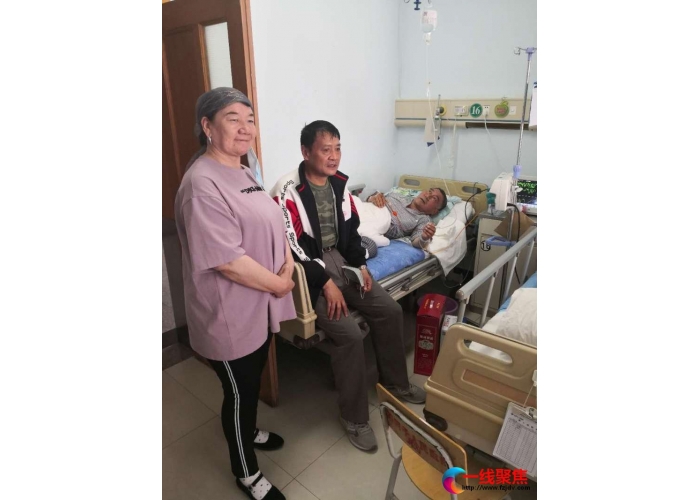 走访慰问见家人  情深探望显真情