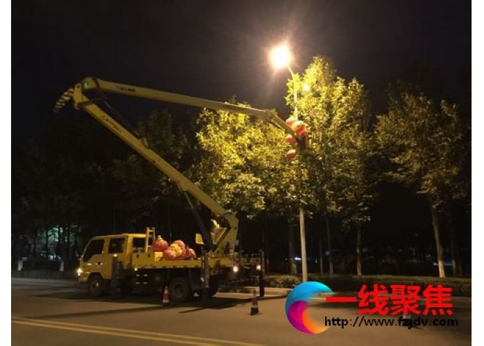     路灯管理所为城市建设出份力