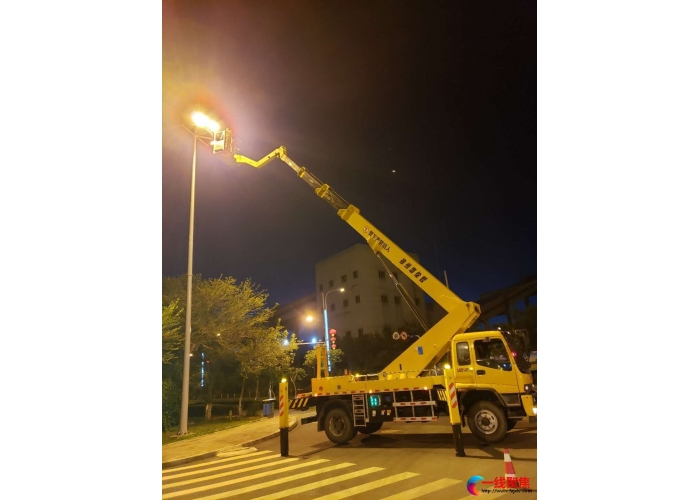路灯管理所加大管护力度 保障辖区照明