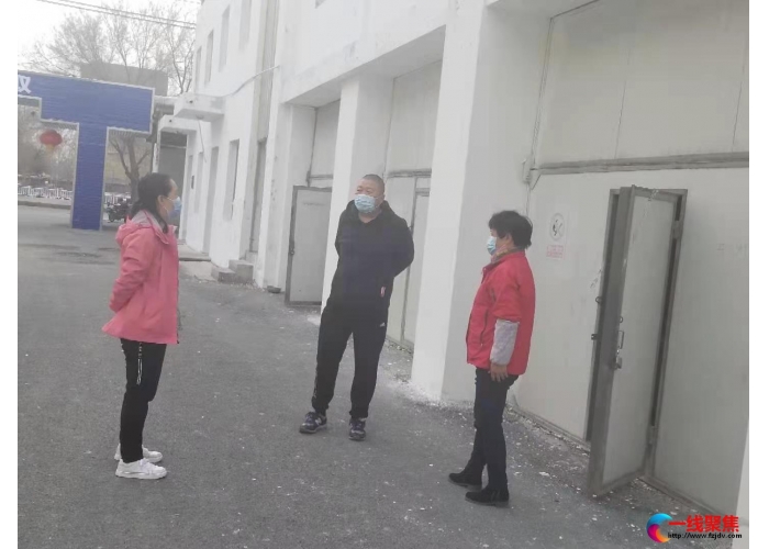 中心财务科对库房材料入账进行检查