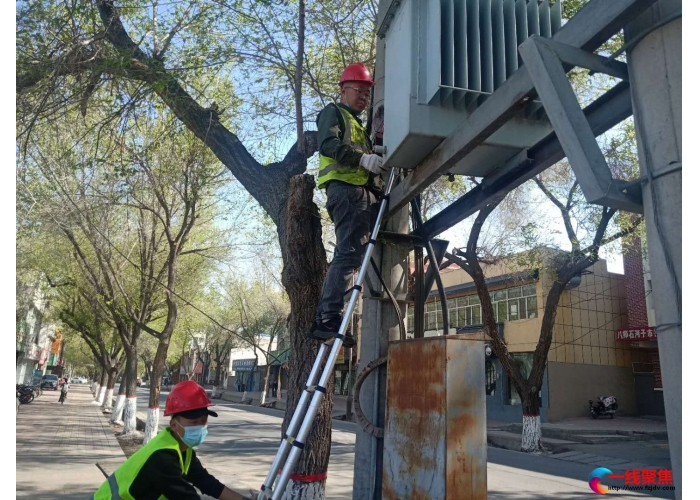 检修市政设施  确保通行有序