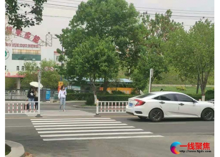 街头市政设施“颜值”有了新变化
