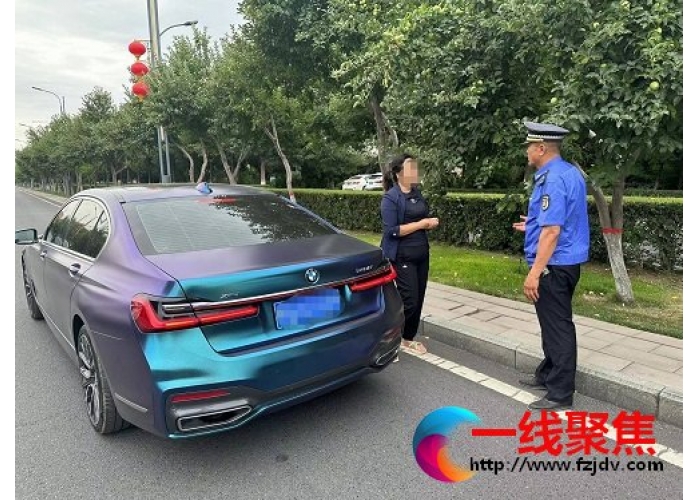 新疆石河子园林绿化养护中心呼吁广大市民爱护景观树木 勿采摘果实