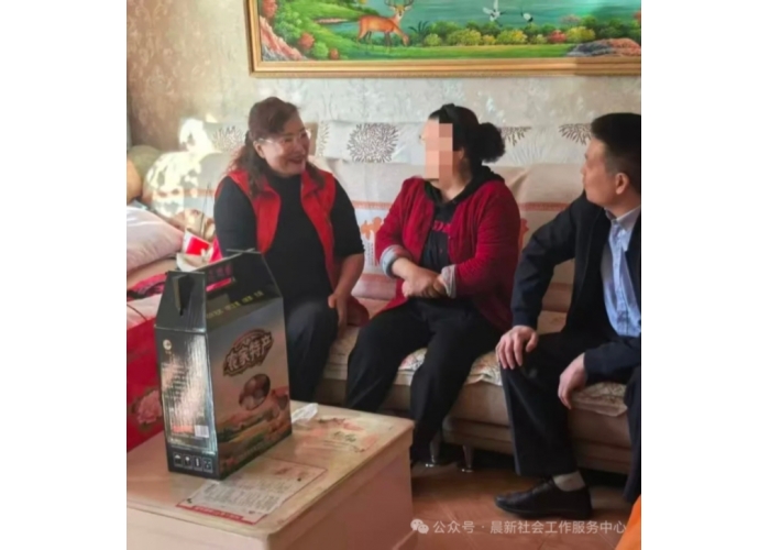 <b>新城街道社工站|中秋慰问暖人心 情系居民共团圆</b>