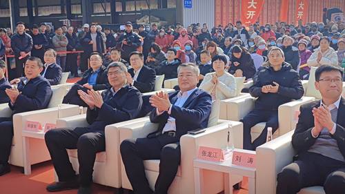 鲁南果品交易中心果品年货大集盛大启幕 打造鲁南区域果品流通新高地(图2)