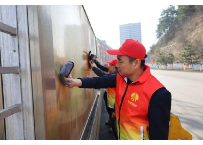 陕煤蒲白建新煤化组织开展学雷锋志