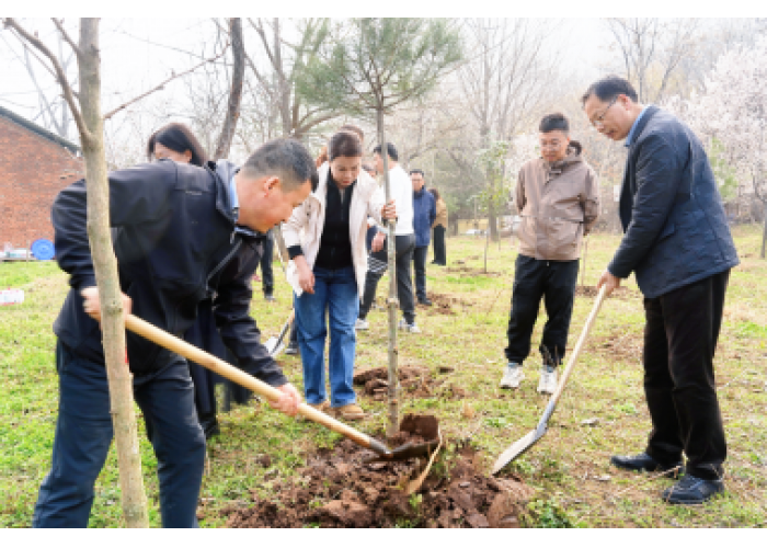 华佑集团：农工党西安市长安区总支部开展植树节系列活动