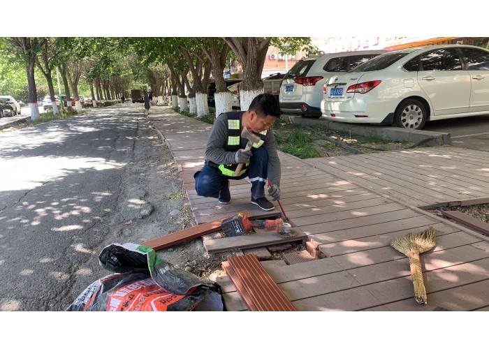 坚守岗位“不下线”  铺就节日“平安路” 市政工人“五一”期间高效完成道路