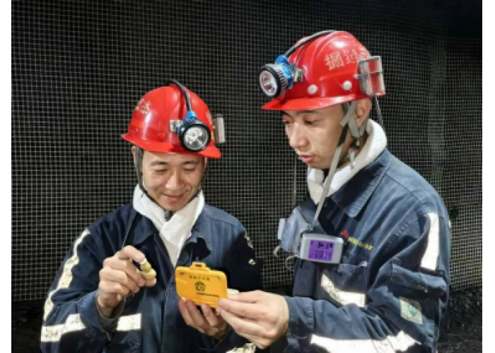 小保当矿业公司：“救”在身边！小药盒守护大安全