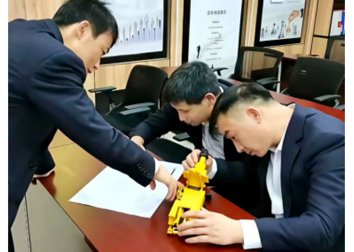 曹家滩矿业公司：小革新解难题