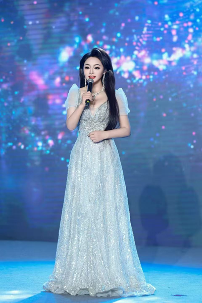 中国教育电视双台联动庆华诞：肖贵宁、安婷联袂执麦奏响共鸣曲(图7)